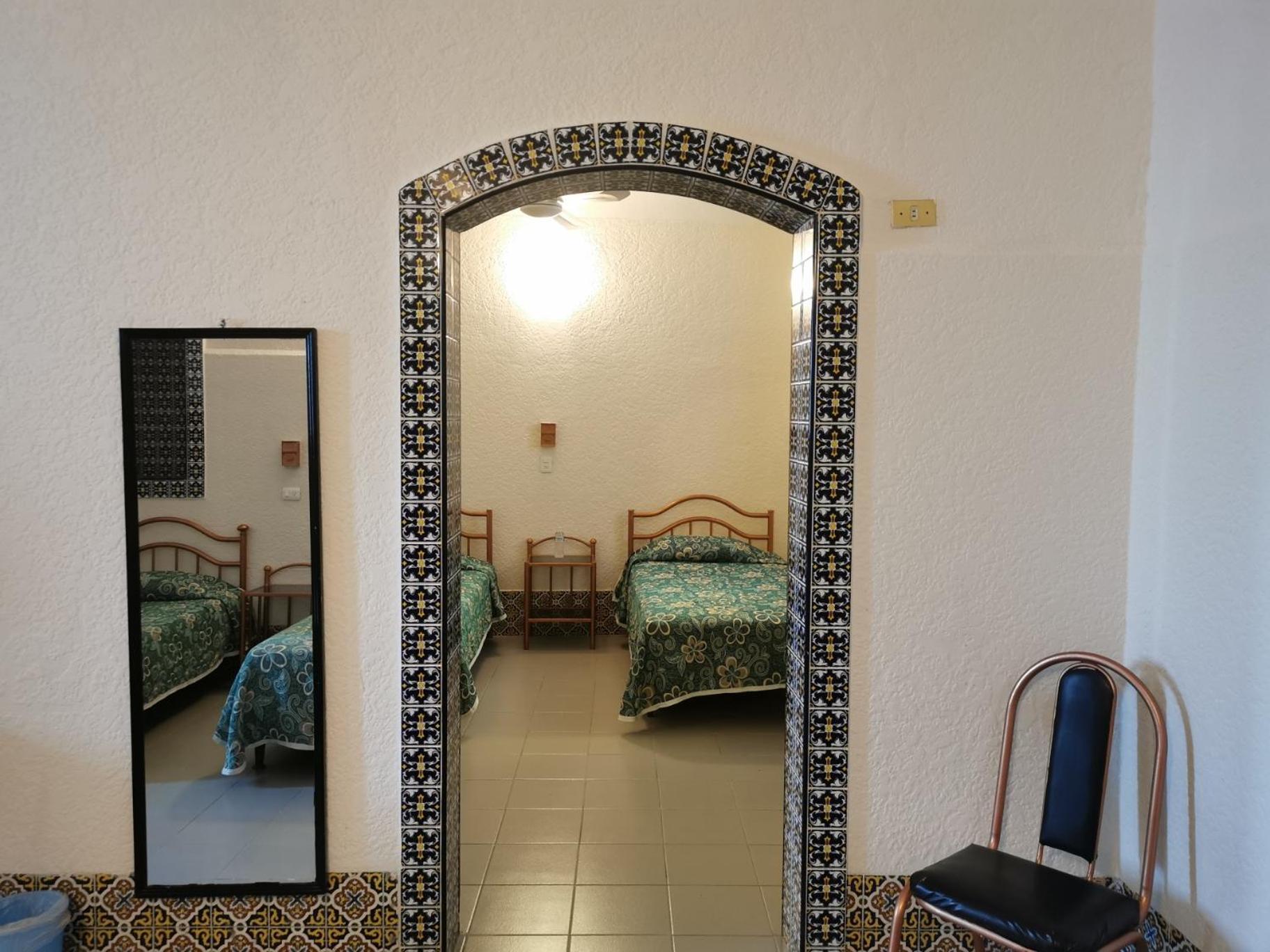 Hotel Limon ハラパ エクステリア 写真